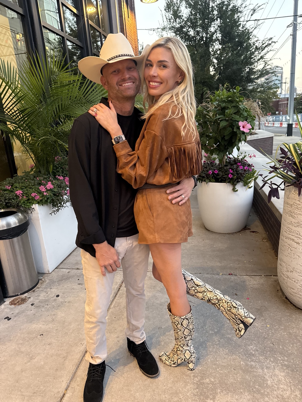 Kimberli and Justin in a city lifestyle setting